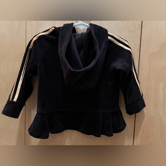 NEW ADIDAS BABY SET - Picture 2 of 8